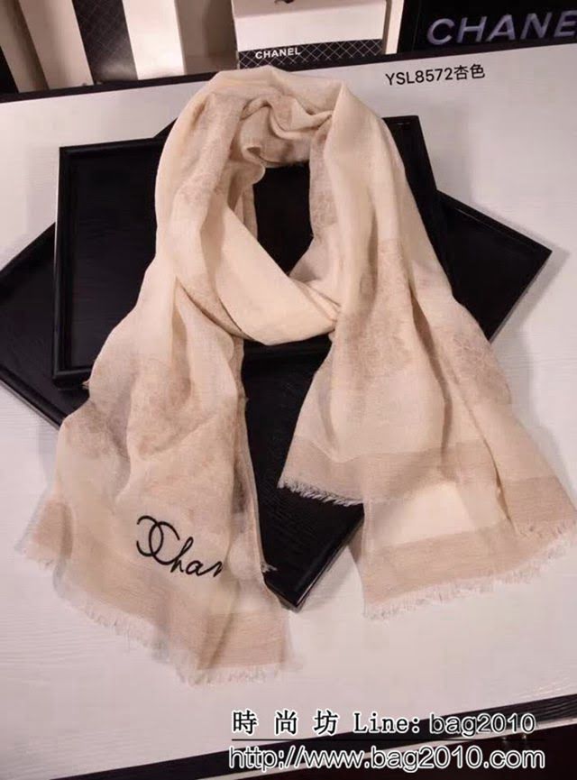 CHANEL香奈兒 2018秋冬最新款高端羊絨圍巾 YSL857 LLWJ6065